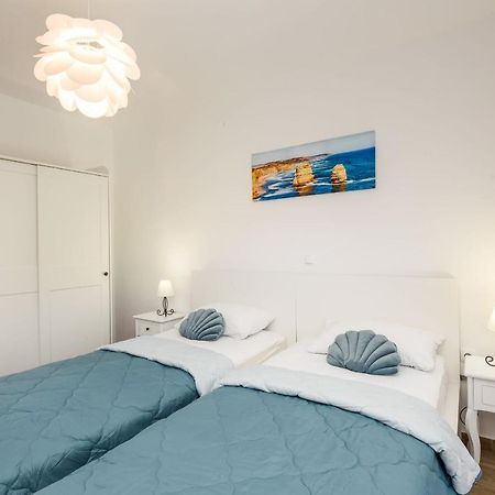 Apartments Morska Vila 3 Komarna Buitenkant foto